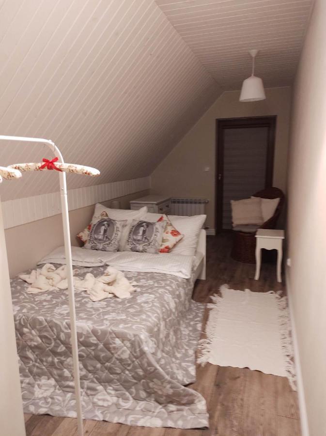 Guesthouse III Lesko Luaran gambar